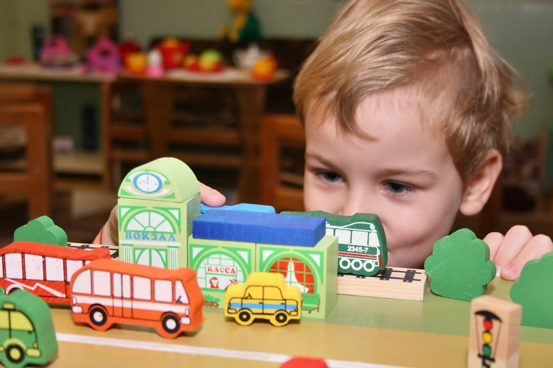 Why-Independent-Play-Should-Be-Encouraged-In-Preschool